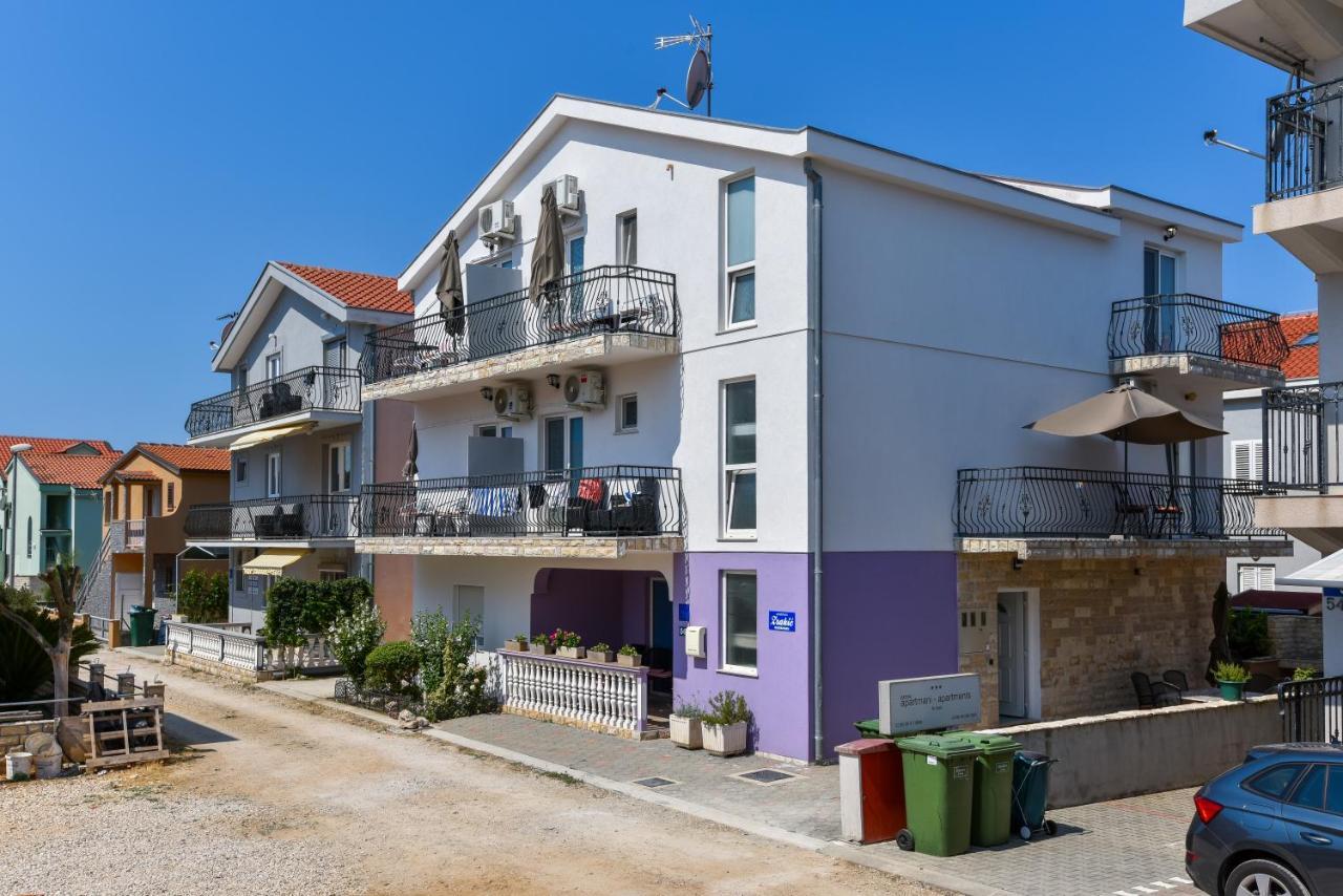 Apartments Zrakic 자톤 외부 사진